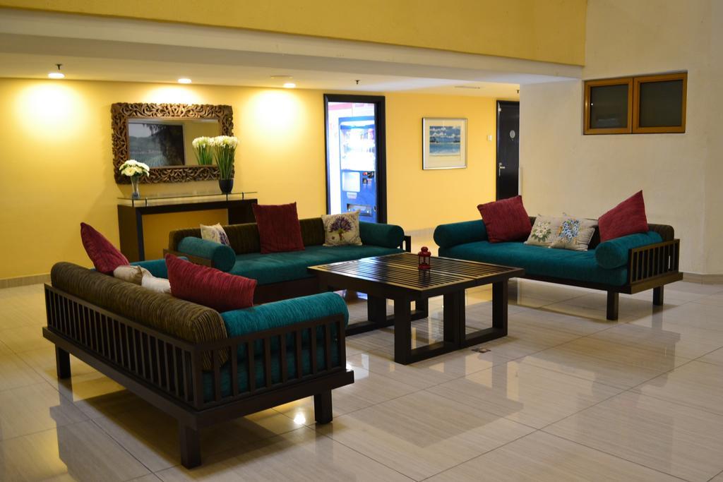 Sunway Resort Hotel Petaling Jaya Zewnętrze zdjęcie The lobby of the hotel
