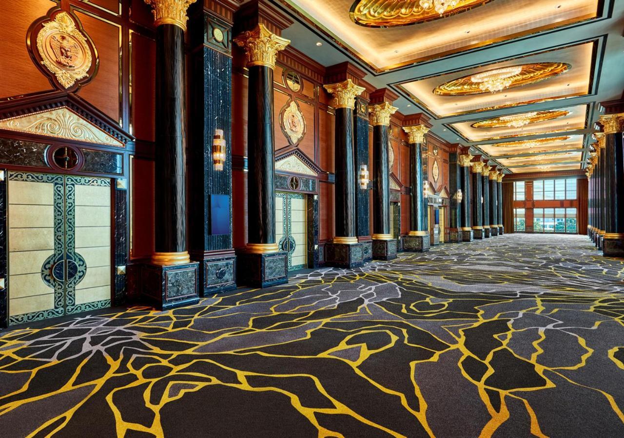 Sunway Resort Hotel Petaling Jaya Zewnętrze zdjęcie The interior of the hotel